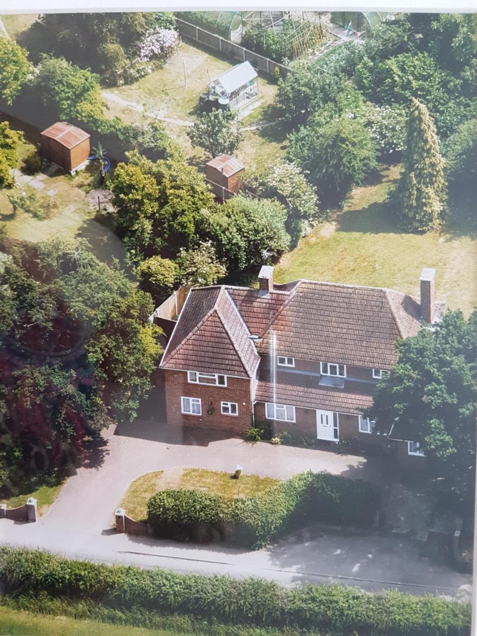 Chimneys B&B Holbrook  Luaran gambar